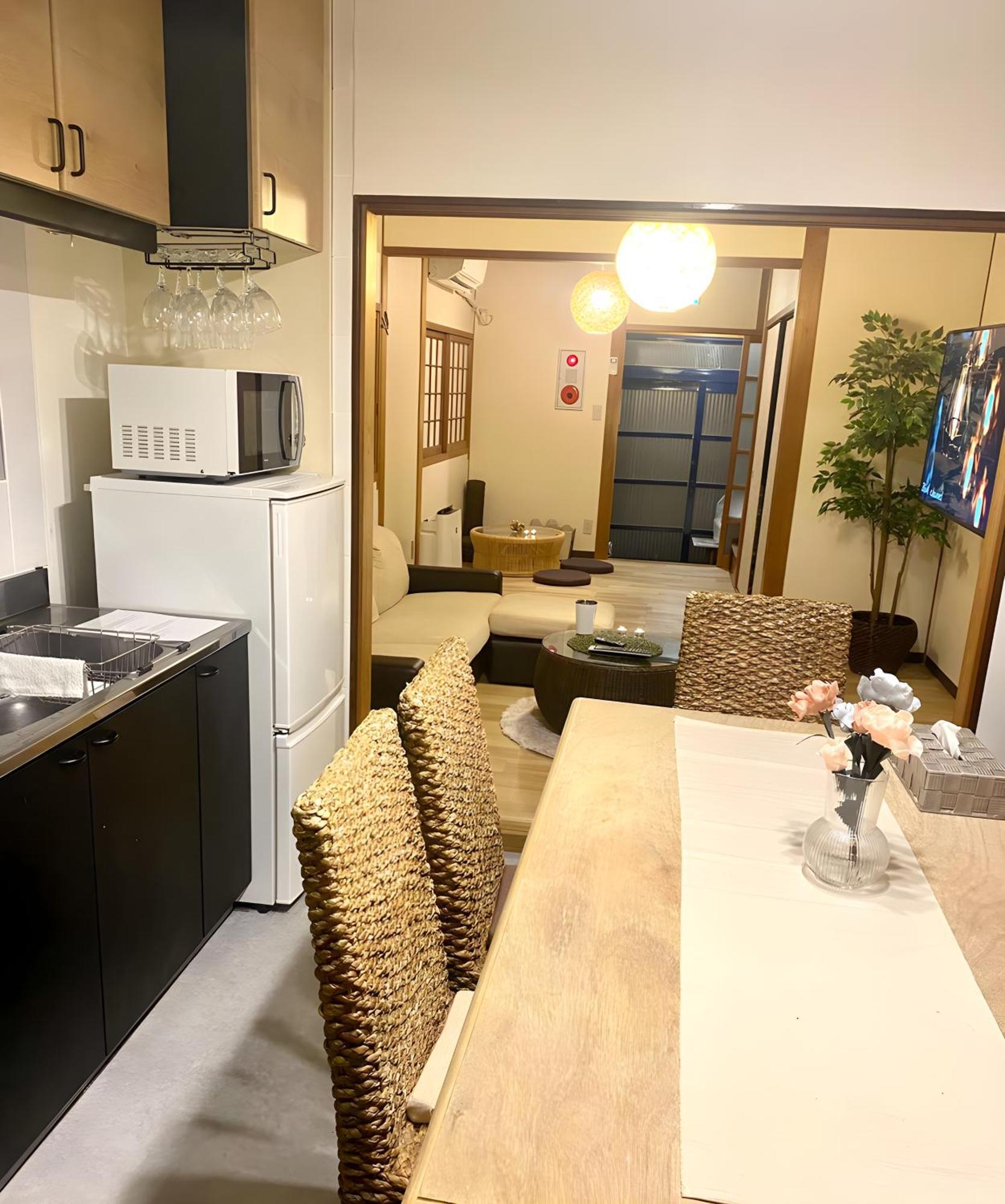 Renewal 天神橋筋六丁目駅徒歩2分 屋上テラス付き一軒家 天満居酒屋街2分 梅田10分 難波15分 Villa Osaka Ngoại thất bức ảnh
